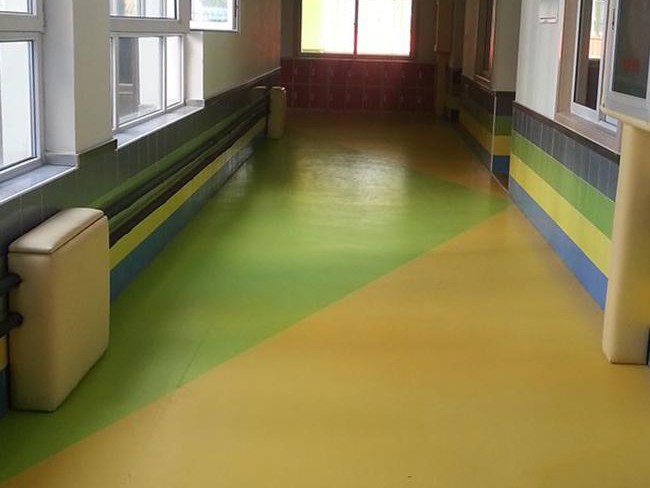 PVC幼儿园专用地板