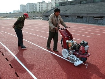茂华体育新疆塑胶跑道-----无溶剂塑胶跑道